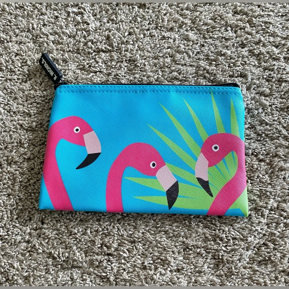 R. Nichols Travel Bag - Picture 2 of 6